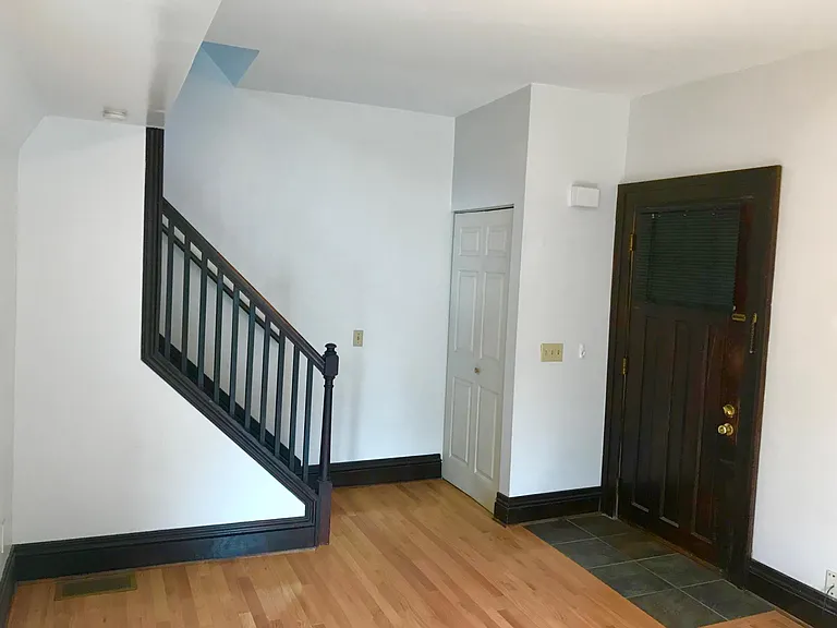 44 Beacon St — Photo 6