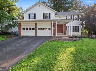 6570 Rockland Dr, Clifton, VA 20124