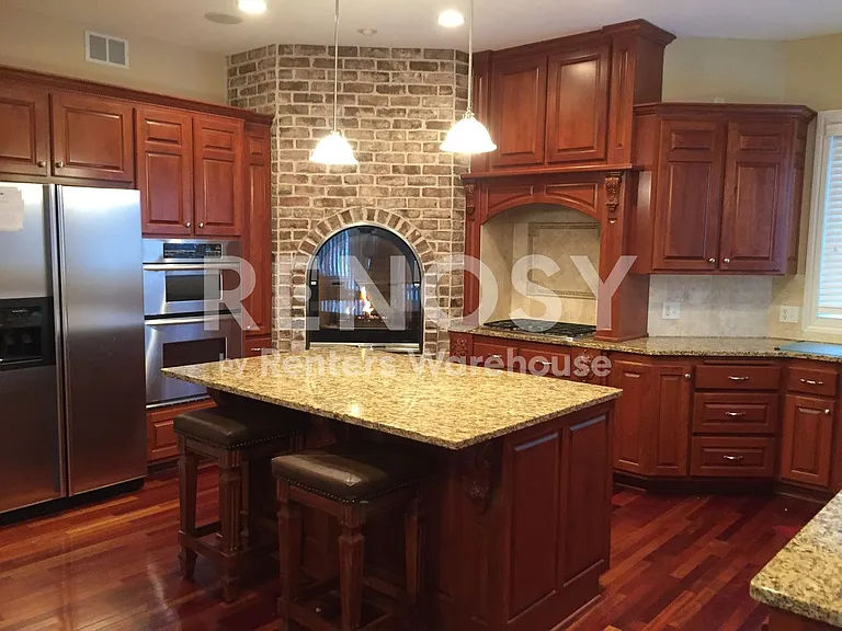 2470 Arnold Palmer Dr — Photo 26