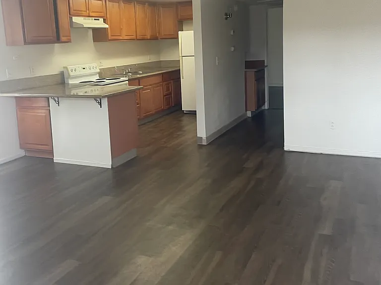 4431 Parks Ave #1 — Photo 2
