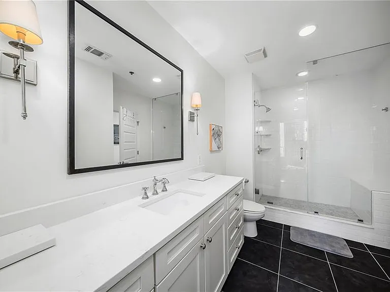 1080 Peachtree St NE #1306 — Photo 19