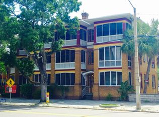 215 5th St N APT 2, Saint Petersburg, FL 33701
