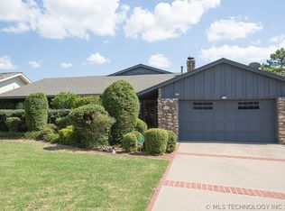 6116 E 60th St, Tulsa, OK 74135