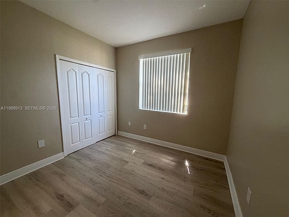 5th image of 2637 SE 16th Ter Unit 107