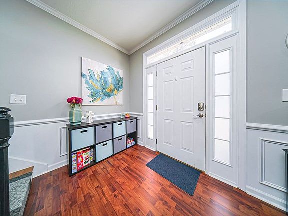 2nd image of 2823 Brickrun Way