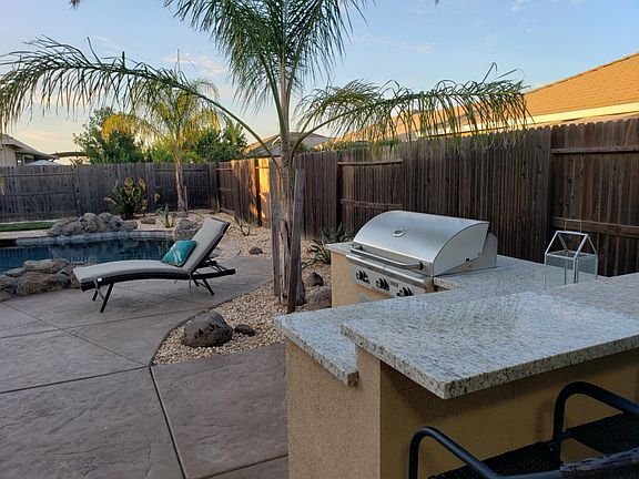 4th image of 5679 Stonehaven Dr