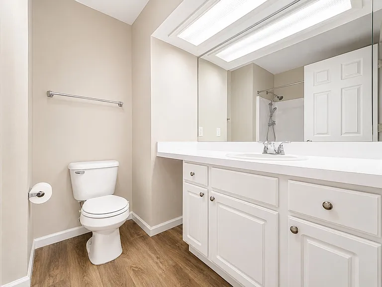 406 Gethings Cir #406 — Photo 15