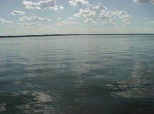 197 Shady Shores Dr, Gun Barrel City, TX 75156