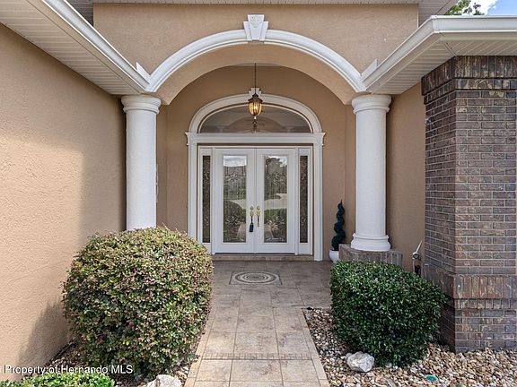 4th image of 13417 Whitehaven Ct