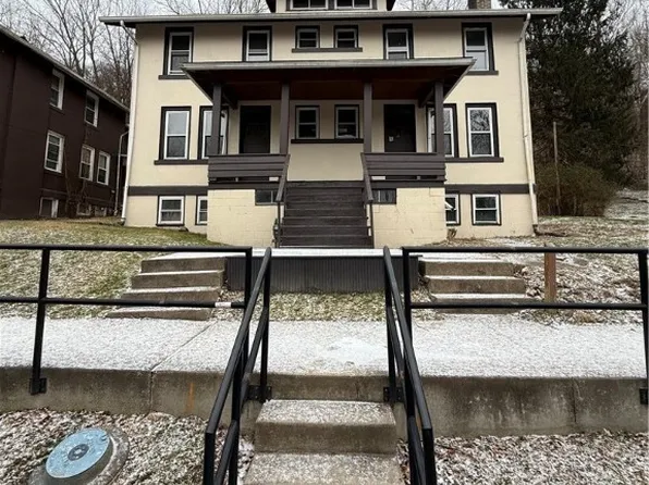 468 Hill St, Beech Bottom, WV 26030