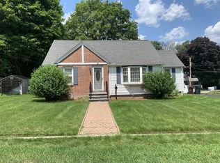 55 Chestnut Ave, Auburn, MA 01501