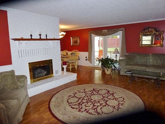 3rd image of 344 Carol Hill Dr