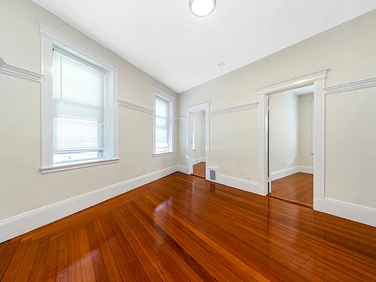 44 Brackett St #2 — Photo 12