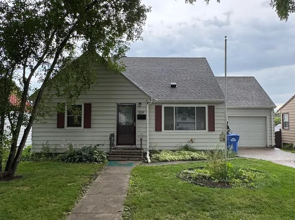 109 18th Ave N, Fargo, ND 58102