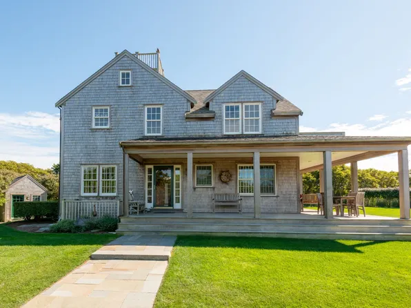 7 Lyons Ln, Nantucket, MA 02554