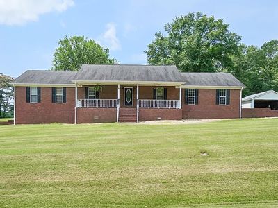 1100 Rain Tree Dr, Tuscumbia, AL, 35674