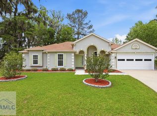 406 Cambridge Ct, Hinesville, GA 31313