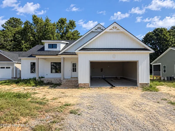 32 Clio Court, Selma, NC 27576