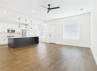 2940 Huffman Way, College Station, TX 77840
