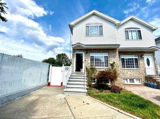 43 Altavista Ct FLOOR 2, Staten Island, NY 10305