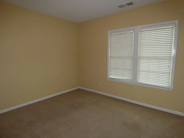 1543 Inverness Cove Ln — Photo 11