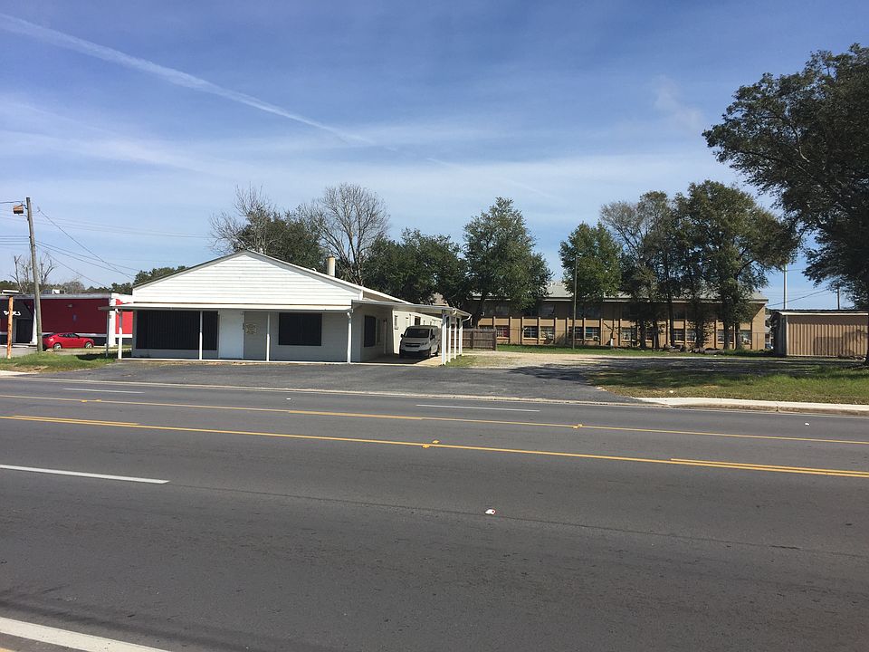 2nd image of 4020 N Davis Hwy