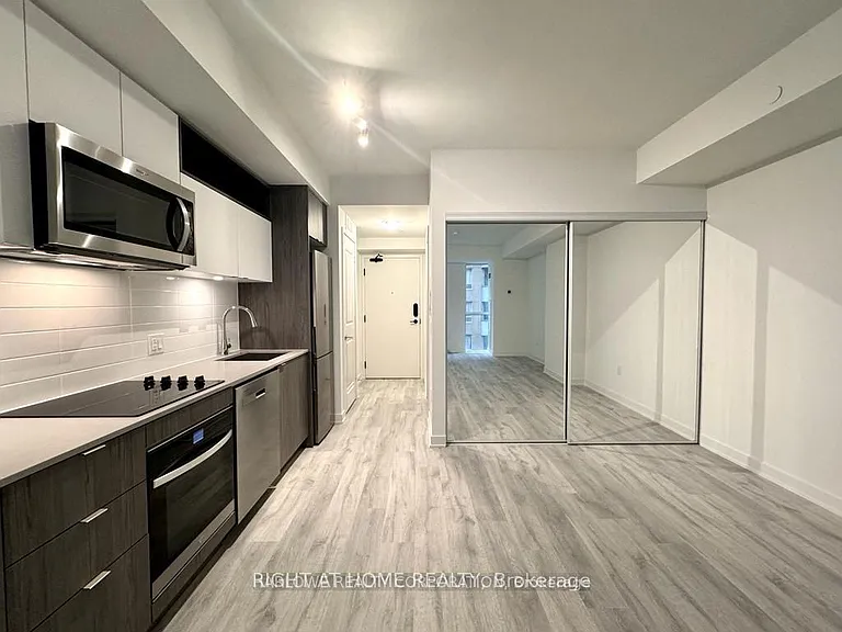 100 Dalhousie St #409 — Photo 7