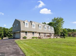 10 Stephens Grn, Glen Mills, PA 19342