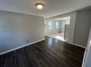 28 Bradley St, Naugatuck, CT 06770