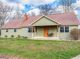 1039 Skyline Ter, Fairmont, WV 26554