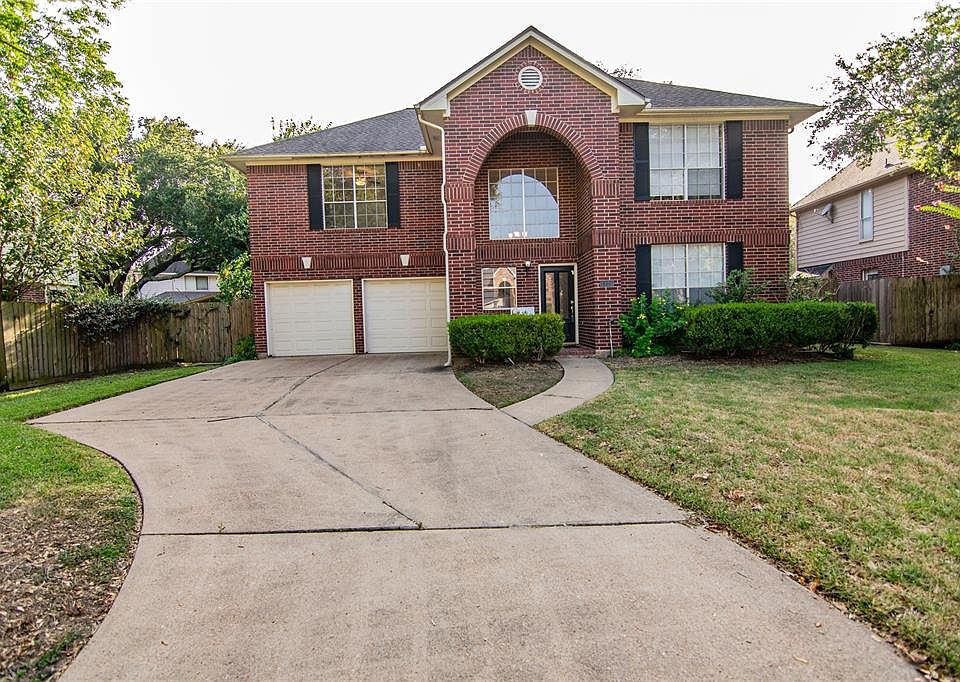 1st image of 1325 Shrub Oak Drive