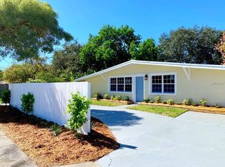 3230 McIntosh Rd, Sarasota, FL 34232