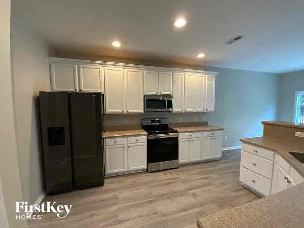 918 Laurel Oak Ln — Photo 5
