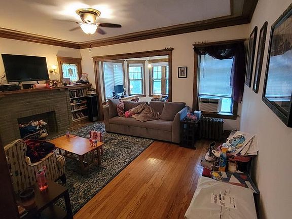 3rd image of 47 Washington Blvd #2W