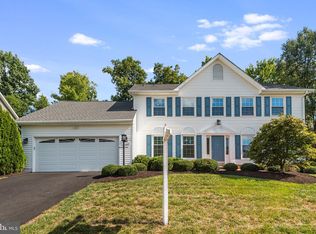 13902 Stonefield Ln, Clifton, VA 20124
