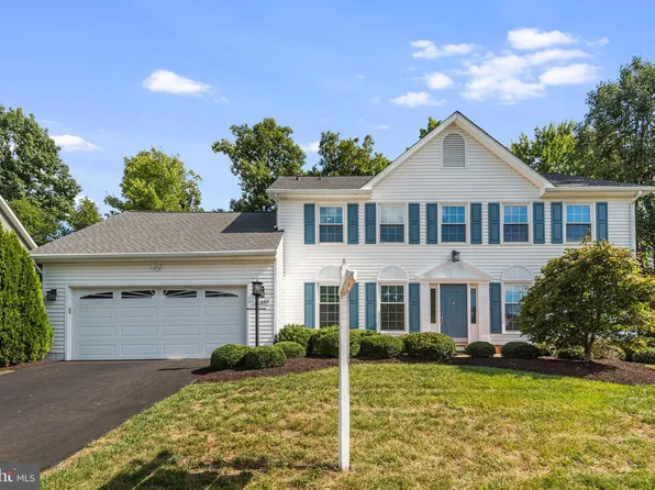 13902 Stonefield Ln, Clifton, VA 20124