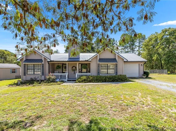744 Sierra Trl, Spring Lake, NC 28390