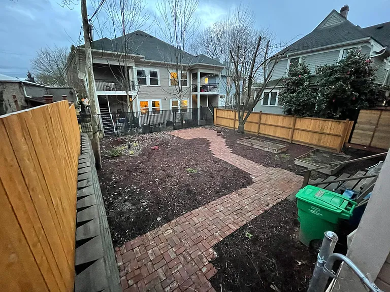 1516 SE Alder St — Photo 31