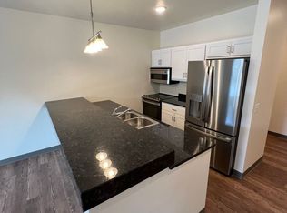 410 E Main St #13860394, Sun Prairie, WI 53590