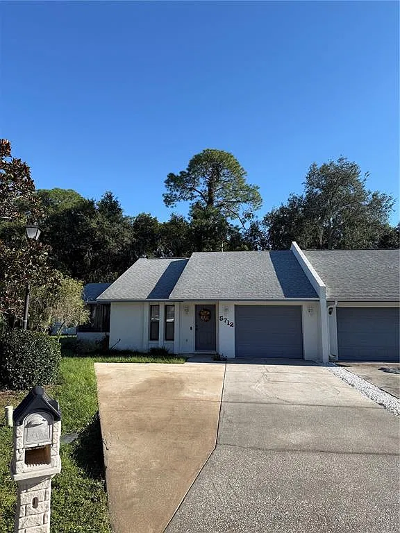 3 bed, 2.0 bath, 1198 sqft, $1,700 — Photo 1