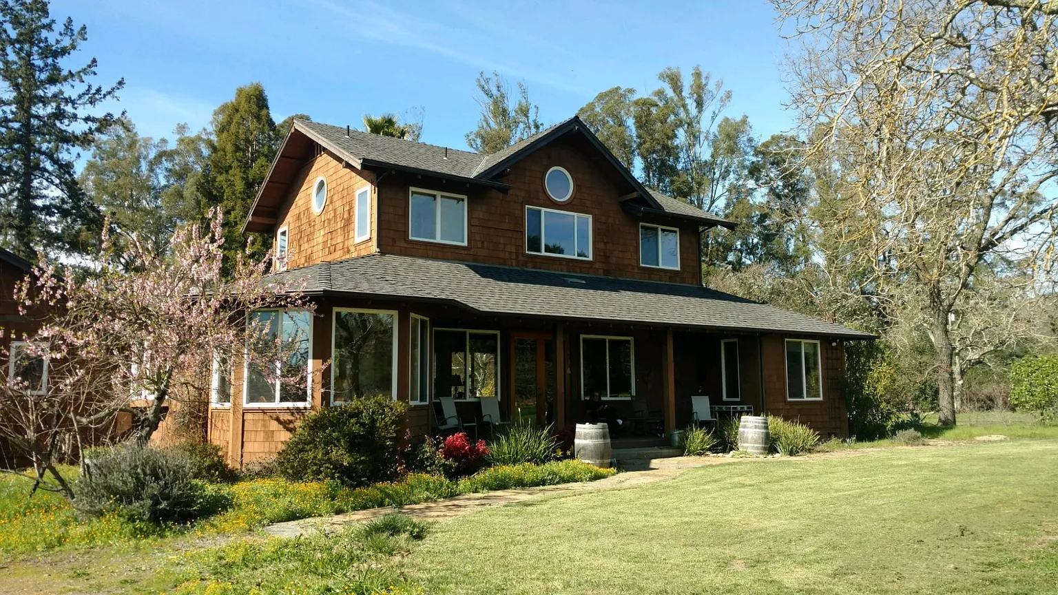 19220 Old Winery Rd photo 1
