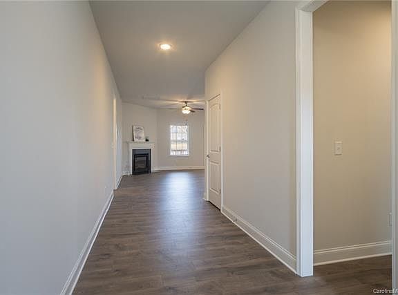 3rd image of 141 Tenth Green Ct #9002