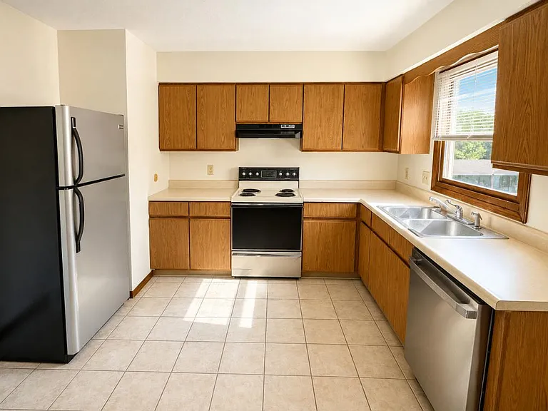 6378 Saint Andrews Dr #6 — Photo 6