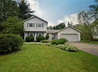 16705 Indian Hollow Rd, Grafton, OH 44044