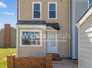 9248 E Funston Ct APT 4, Wichita, KS 67207