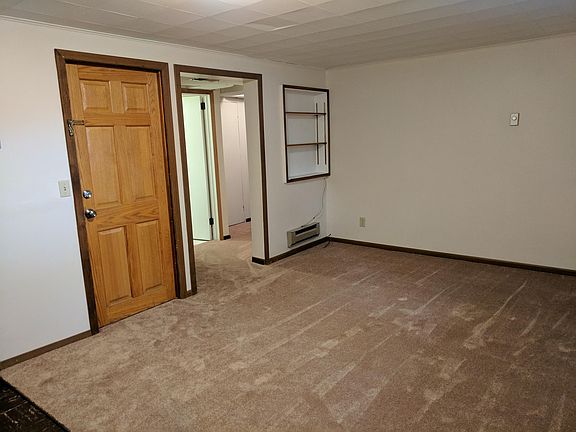 3rd image of 17 21st Ave S APT 2
