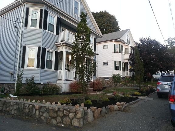 Exterior/balcony