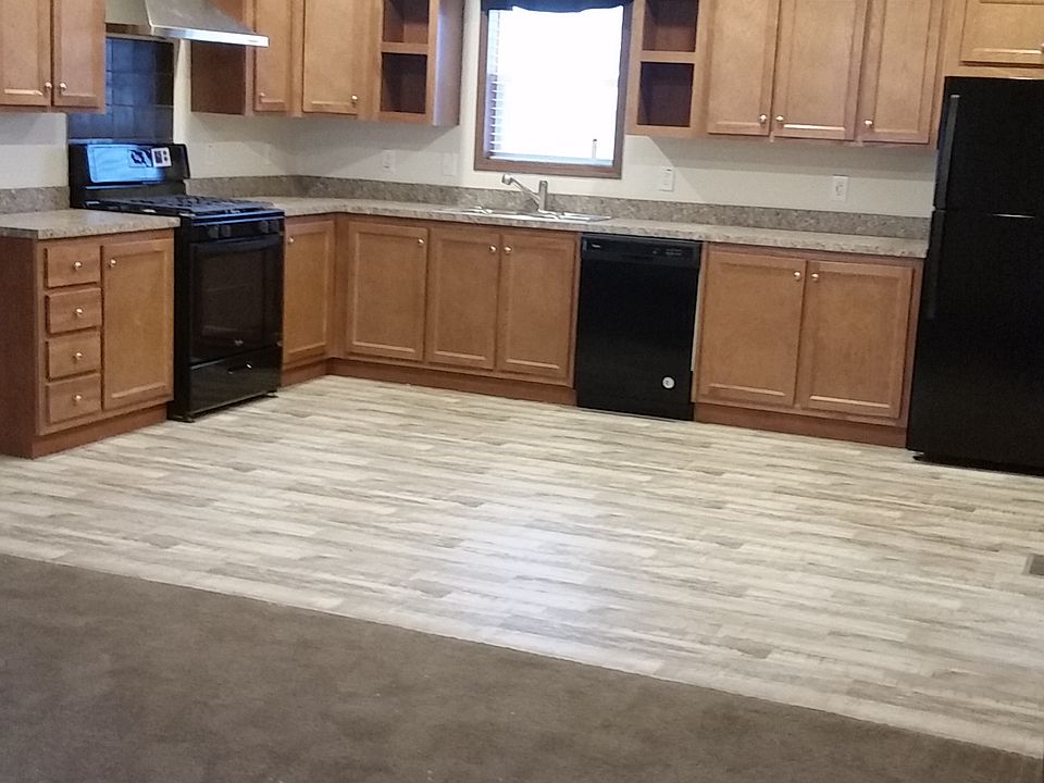 1st image of 1608 Montgomery Dr #333
