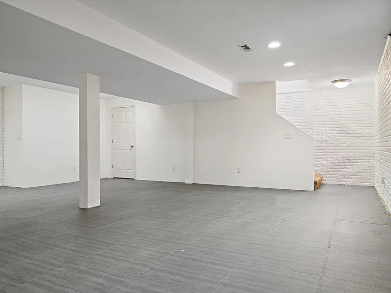 1200 Heron Dr — Photo 27