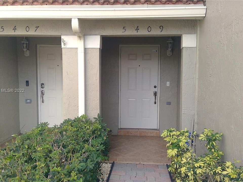 1st image of 5409 SW 125th Ter #0